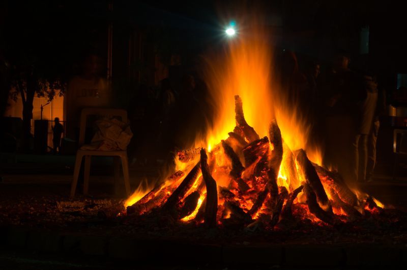Lohri Winterfeuerfest Lohri Winterfeuerfest
